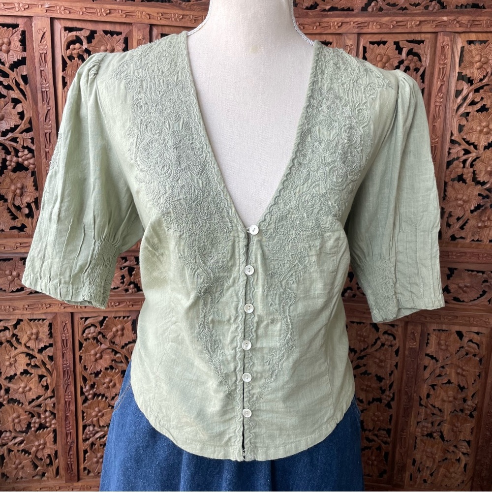 Free People Light Sage Embroidered cotton V-Neck button down Women’s Top